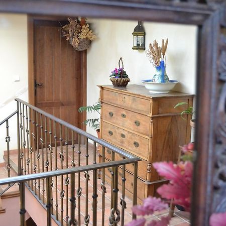 Hostal Toribio Galaroza Extérieur photo
