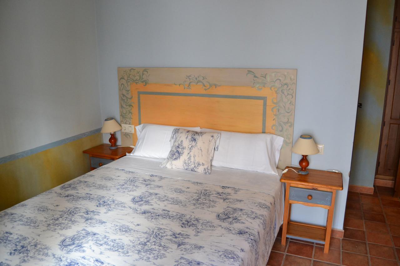 Hostal Toribio Galaroza Extérieur photo