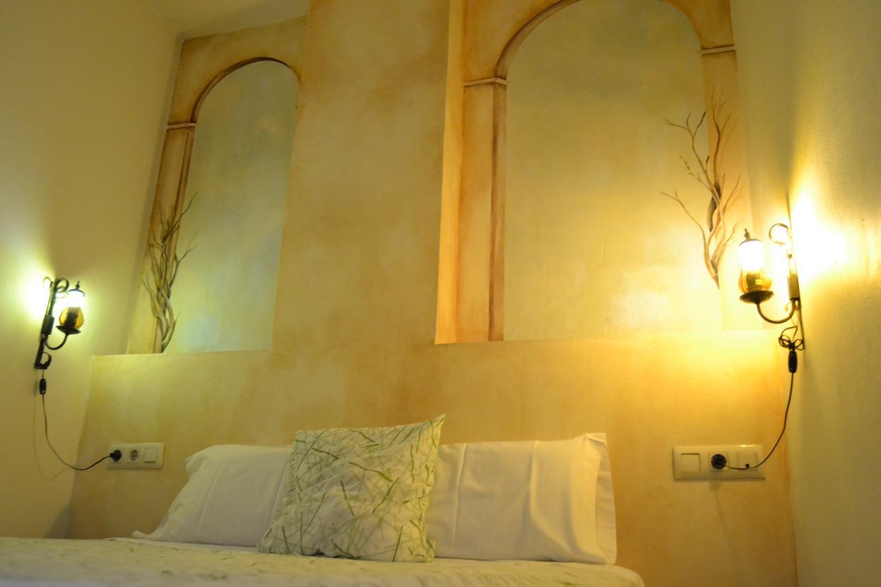 Hostal Toribio Galaroza Extérieur photo