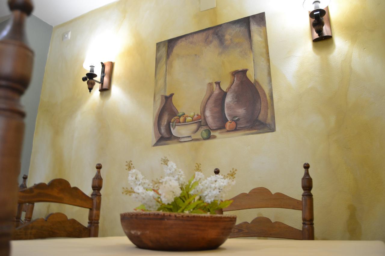 Hostal Toribio Galaroza Extérieur photo