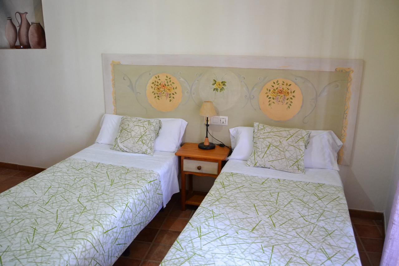 Hostal Toribio Galaroza Extérieur photo